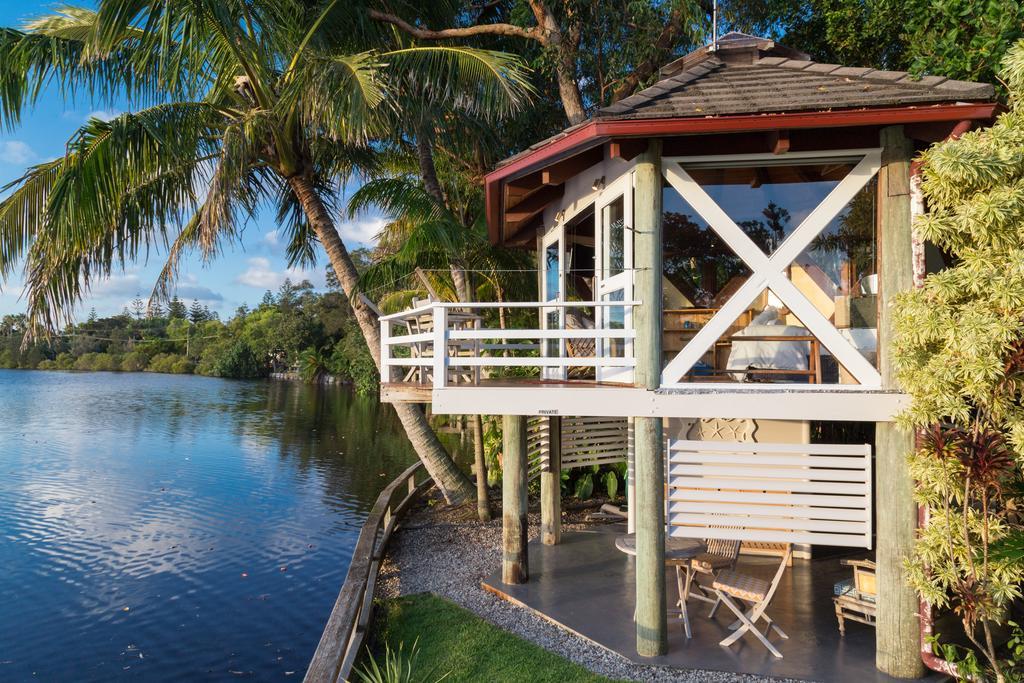 A Beach House At Byron Hotel Byron Bay Exterior photo